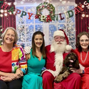 Sweet Paws Bakery’s Santa Pictures